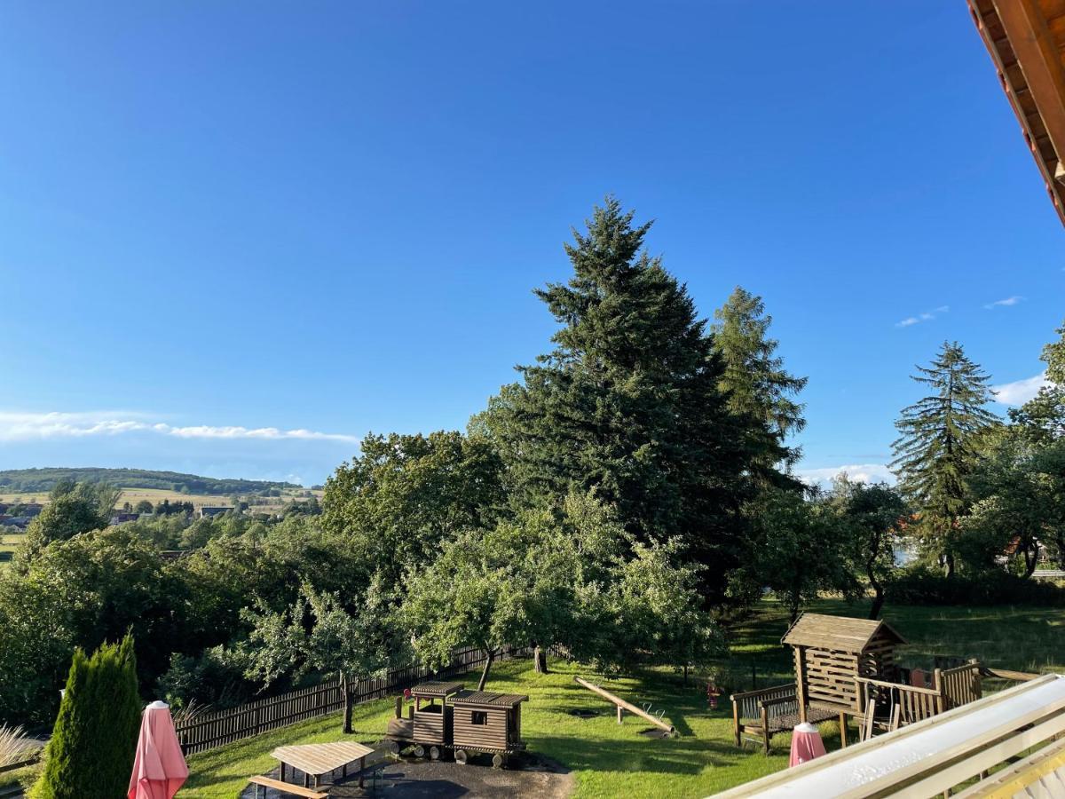 „Vogelnest“ Im Vogelsberger Hof Apartment Grebenhain Bagian luar foto